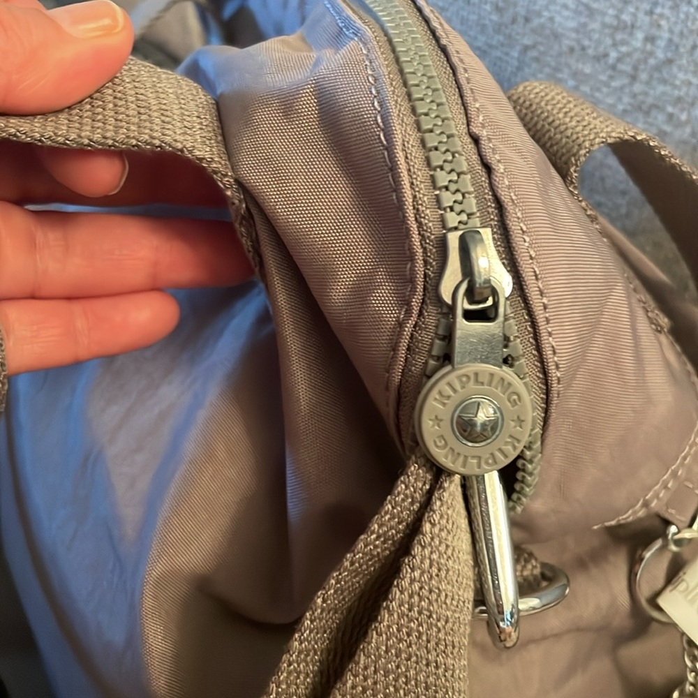 Kipling, Cool Grey - Picture 8 of 8